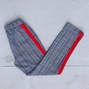 Boohoo Grey Checkered Trousers Joggers Pants